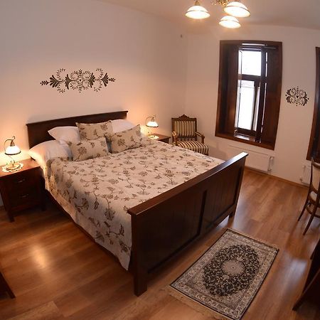 Levendula Porta Es Pajtaszinhaz Hotel Orfű Kamer foto