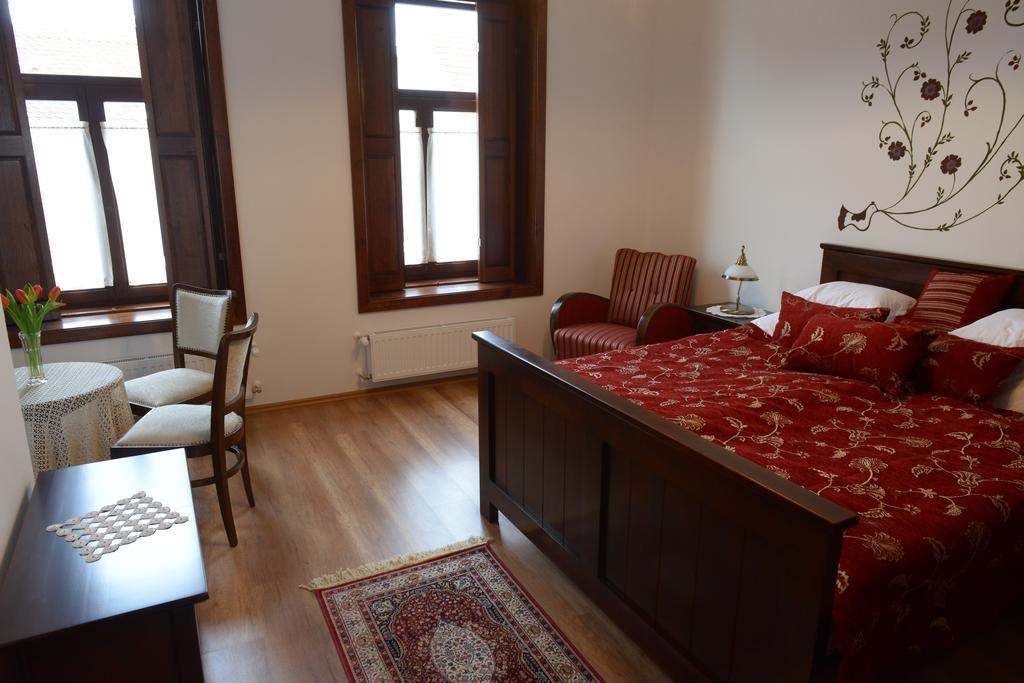Levendula Porta Es Pajtaszinhaz Hotel Orfű Kamer foto